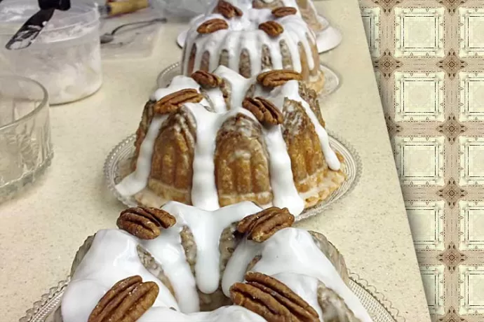 Mini Bundt Cakes