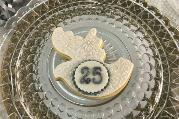 Silver Dove Cookies